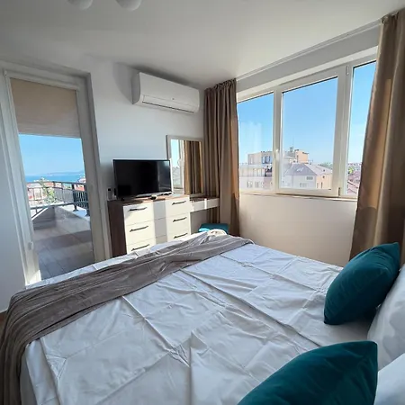 Vitamin Sea 30 بورغاس